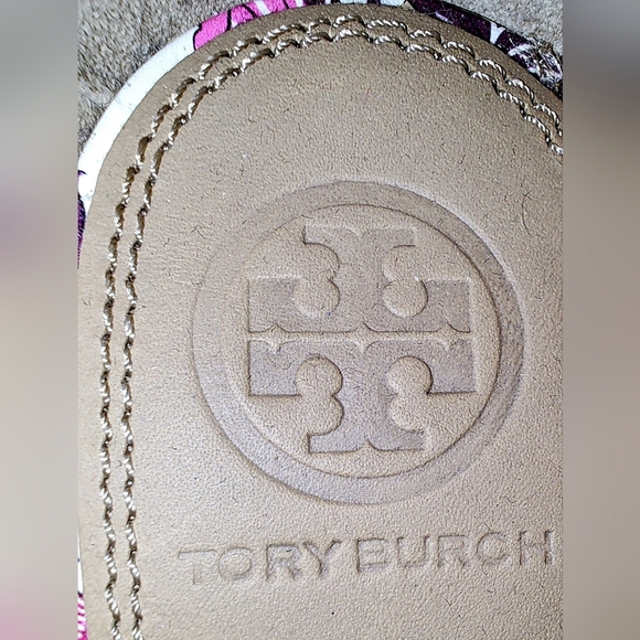 Tori Burch Elana Heel. Nearly New! Never worn. - Picture 8 of 11